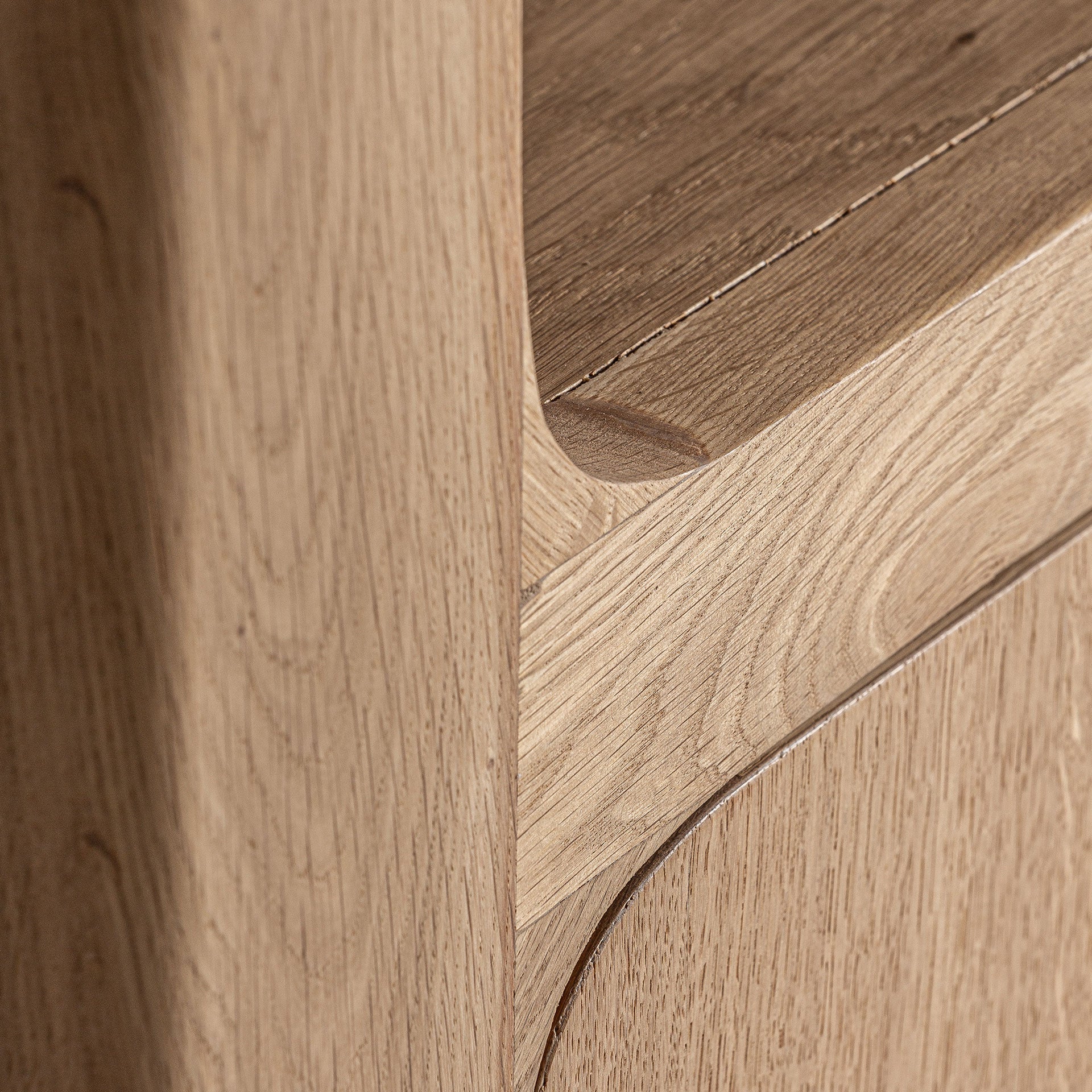 SAULGE BOOKCASE
